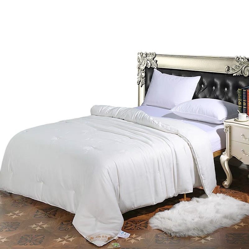  Cotton Jacquard Quilted Silk Duvet